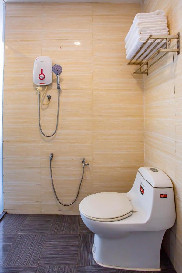 Beez Hotel กัวลาลัมเปอร์ ภายนอก รูปภาพ